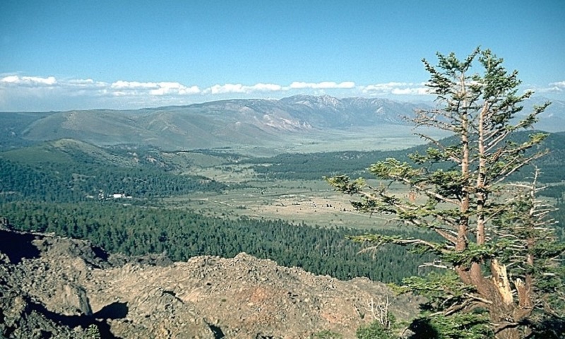 가주 내 화산 최근 지진 활발, 폭발 가능성은?